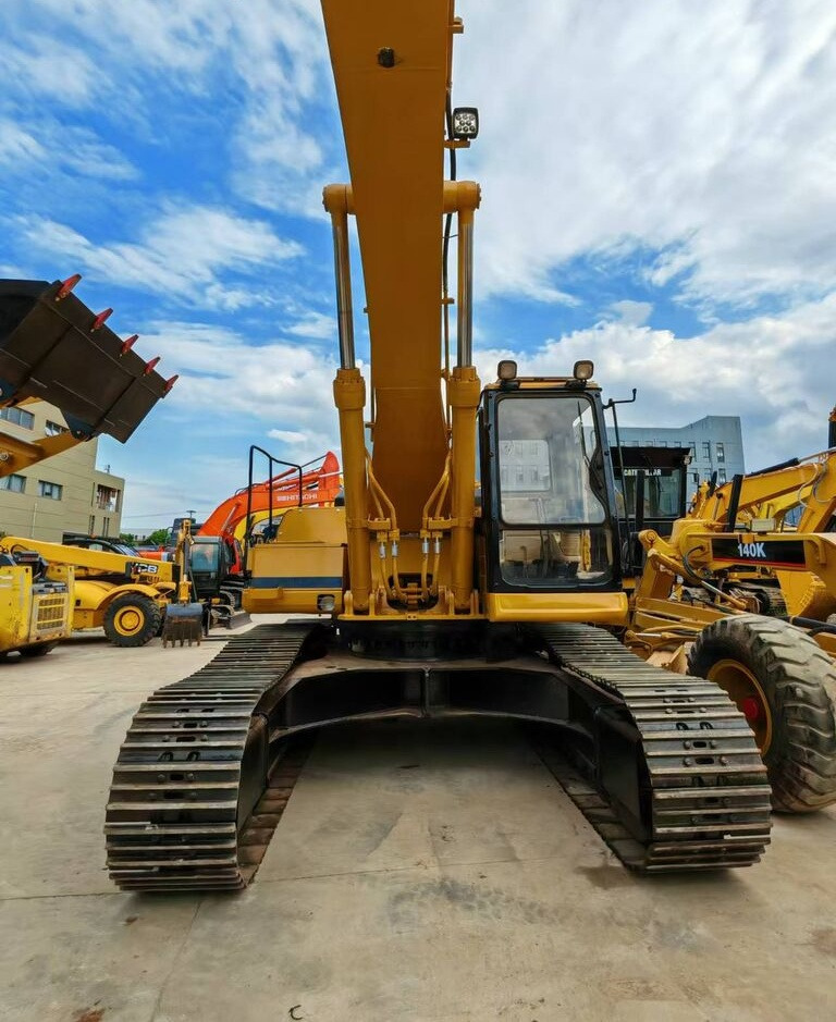 Caterpillar 330BL - Гусеничний екскаватор: фото 1 Caterpillar 330BL - Гусеничний екскаватор: фото 1