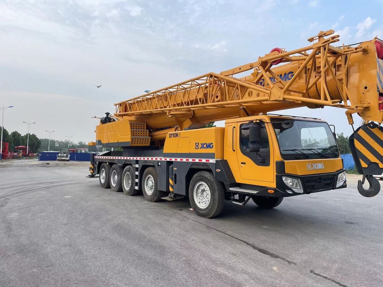 XCMG QY90K QY30K QY50K QY70K QAY200 truck crane - Автокран: фото 2 XCMG QY90K QY30K QY50K QY70K QAY200 truck crane - Автокран: фото 2