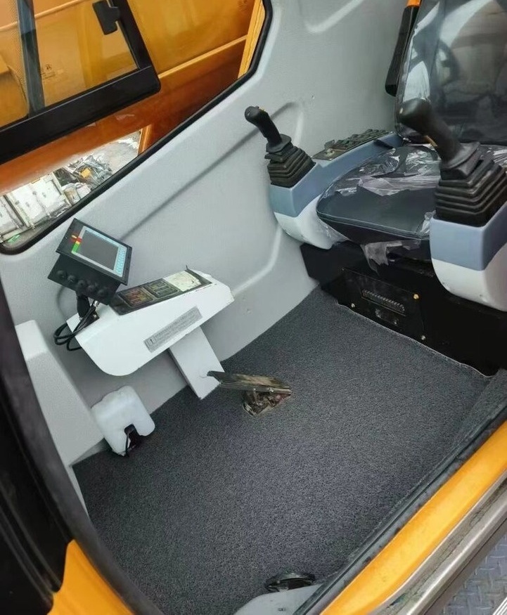 XCMG XCT50 - Автокран: фото 5 XCMG XCT50 - Автокран: фото 5