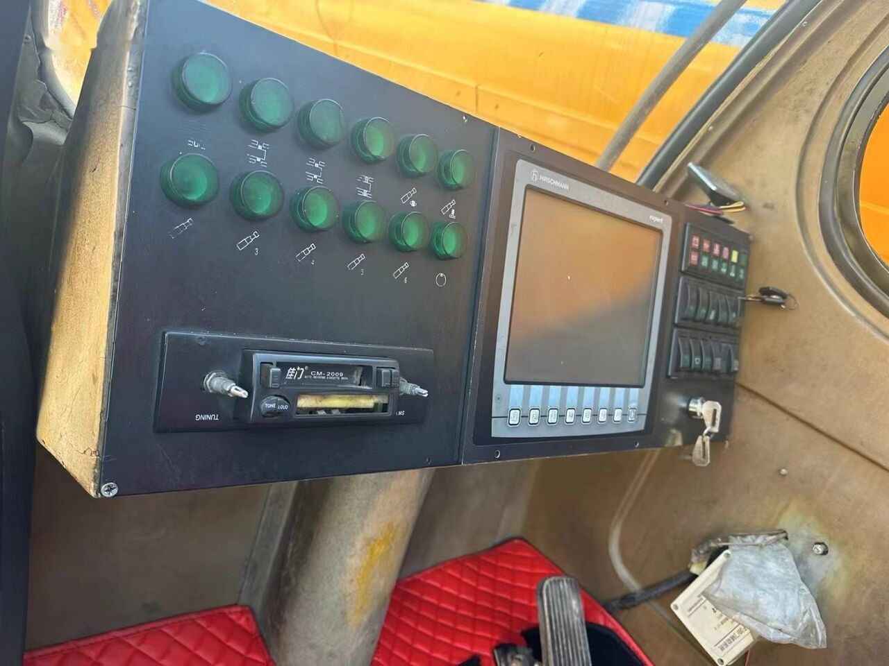 Автокран XCMG XCT50 QY50K QY70K QY100K QY130K 35 50 70 80 130 truck crane [ Copy ]: фото 7