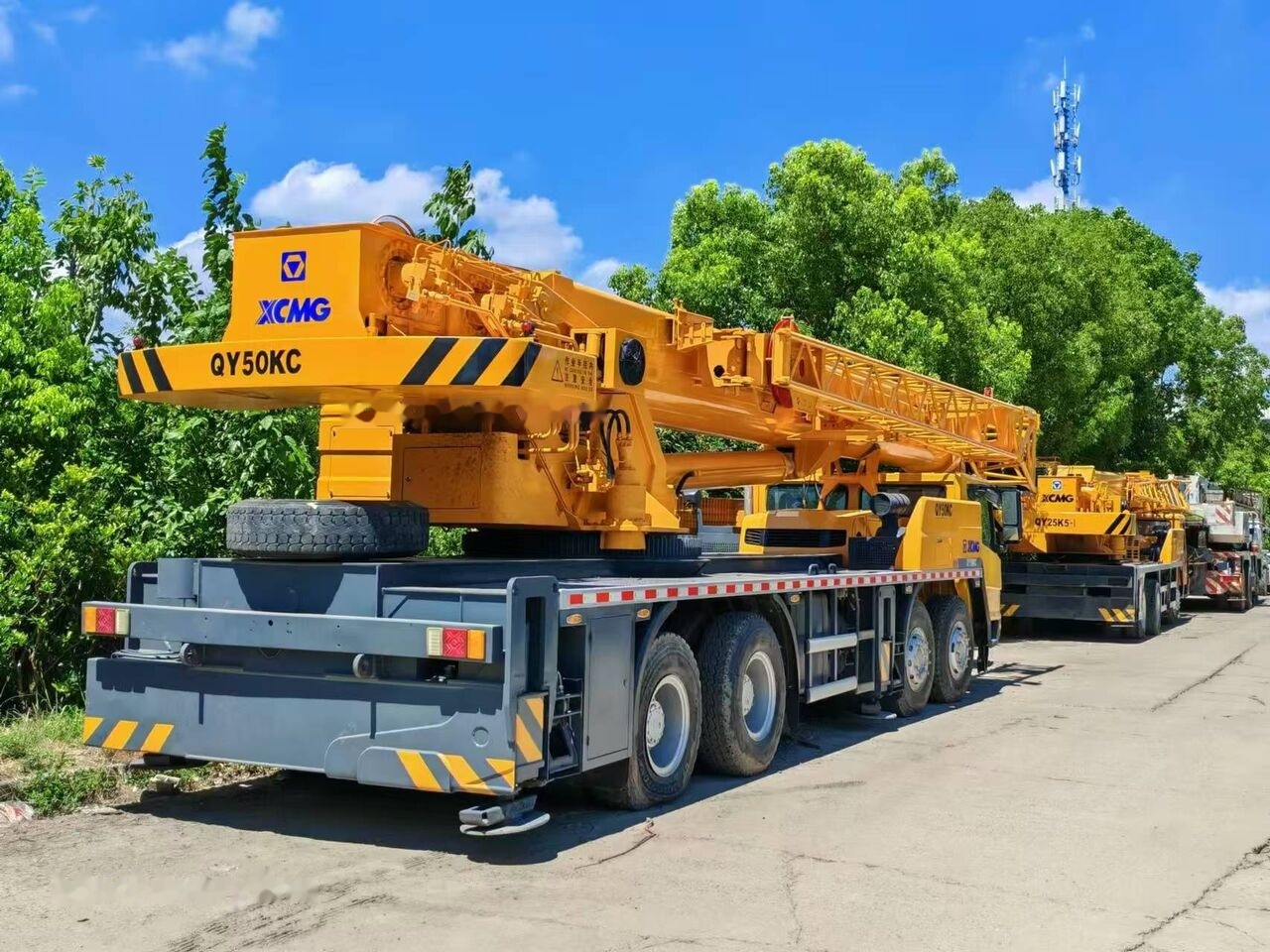 XCMG XCT50 XCT30 XCT35 QY50KC QY50K 50T 50ton 50 35 60 - Автокран: фото 2 XCMG XCT50 XCT30 XCT35 QY50KC QY50K 50T 50ton 50 35 60 - Автокран: фото 2