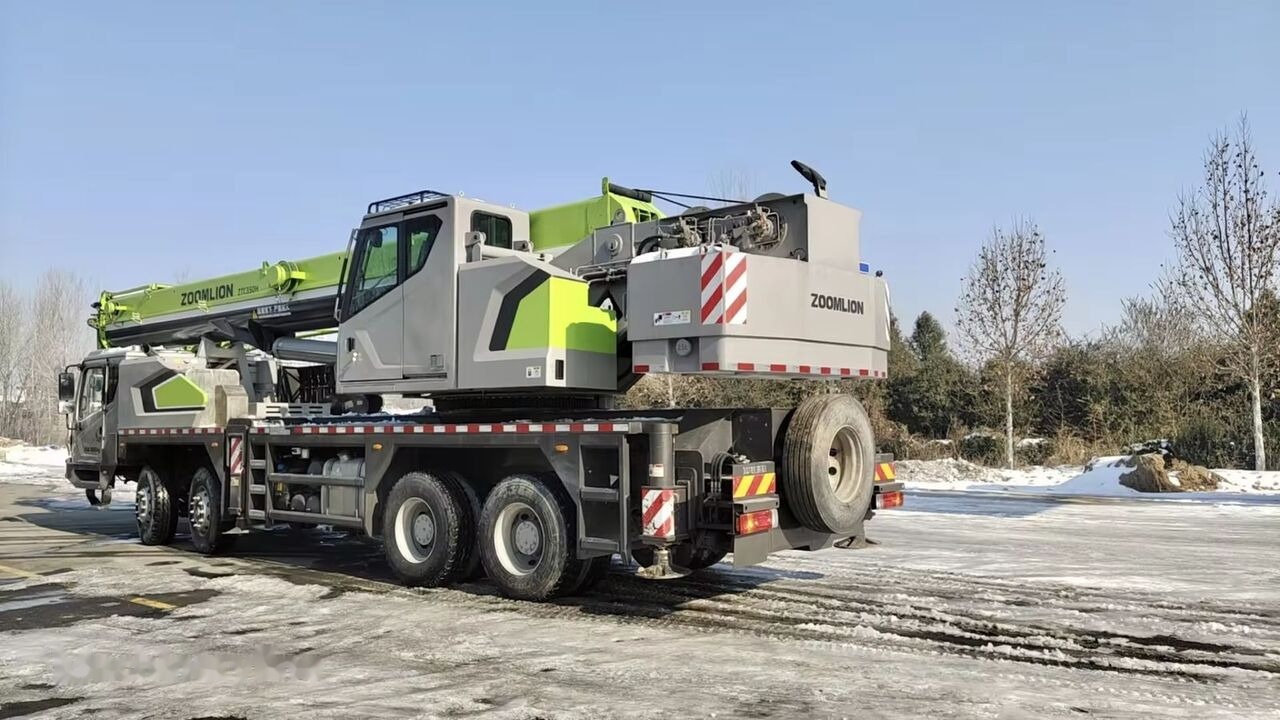 Zoomlion ZTC350 ZTC250 ZTC550 ZTC1000 35t 35ton 50t 70t - Автокран: фото 4 Zoomlion ZTC350 ZTC250 ZTC550 ZTC1000 35t 35ton 50t 70t - Автокран: фото 4