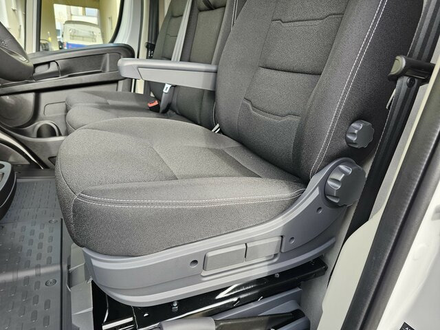 FIAT Ducato 35 L3H2 MAXI 13m³ 180 teilverglast... - Суцільнометалевий фургон: фото 2 FIAT Ducato 35 L3H2 MAXI 13m³ 180 teilverglast... - Суцільнометалевий фургон: фото 2