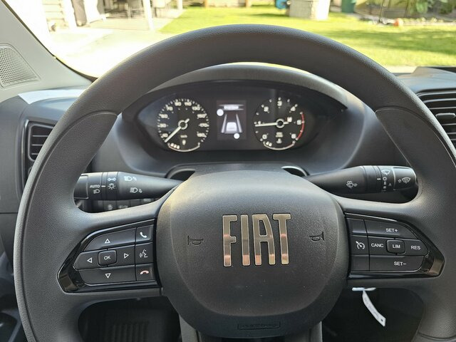 FIAT Ducato 35 MAXI L4H2 140 15m³ Serie10 9.2 Safety - Суцільнометалевий фургон: фото 4 FIAT Ducato 35 MAXI L4H2 140 15m³ Serie10 9.2 Safety - Суцільнометалевий фургон: фото 4