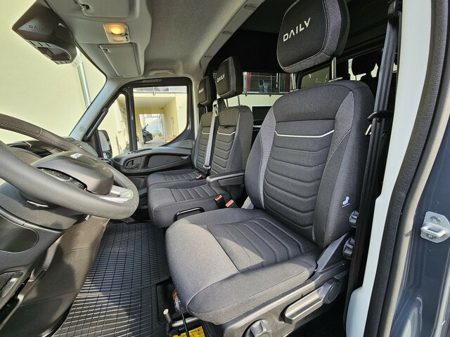 IVECO Daily 35S18HA8V DOKA Snoeks Mixto Hi-Matic 16m³ - Суцільнометалевий фургон, Вантажопасажирський фургон: фото 3 IVECO Daily 35S18HA8V DOKA Snoeks Mixto Hi-Matic 16m³ - Суцільнометалевий фургон, Вантажопасажирський фургон: фото 3