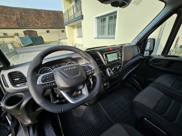 IVECO Daily 35S18HA8V DOKA Snoeks Mixto Hi-Matic 16m³ - Суцільнометалевий фургон, Вантажопасажирський фургон: фото 5 IVECO Daily 35S18HA8V DOKA Snoeks Mixto Hi-Matic 16m³ - Суцільнометалевий фургон, Вантажопасажирський фургон: фото 5