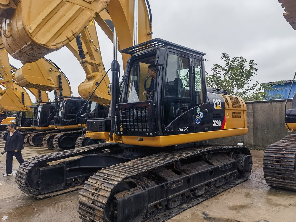 CAT 329DL excavators - Гусеничний екскаватор: фото 1 CAT 329DL excavators - Гусеничний екскаватор: фото 1