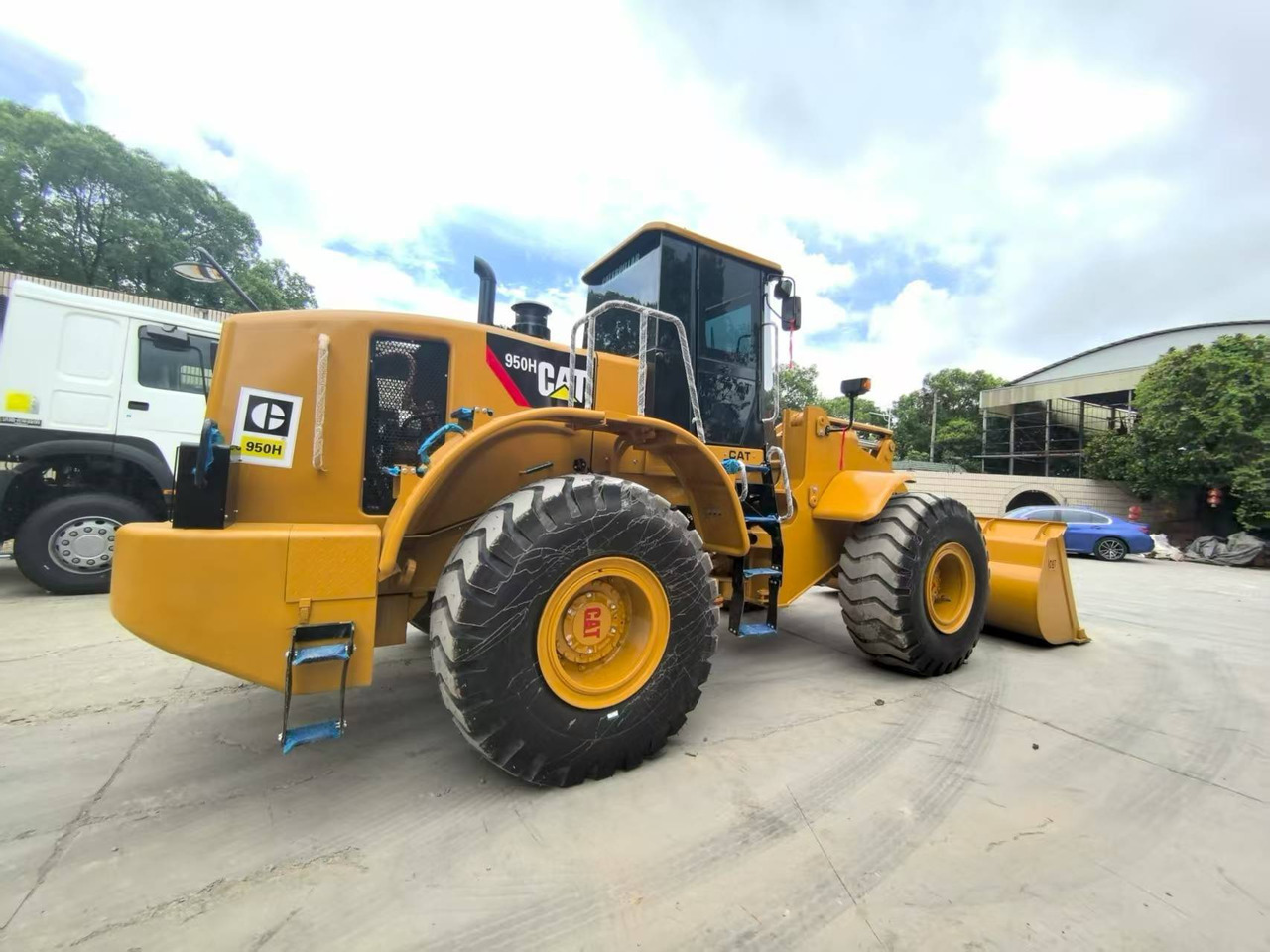 CAT 950H - Колісний навантажувач: фото 3 CAT 950H - Колісний навантажувач: фото 3