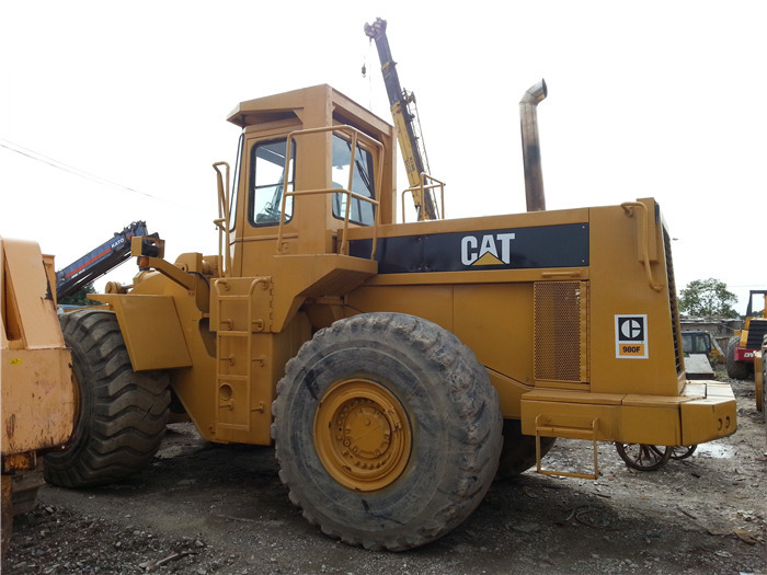 CAT 980F - Колісний навантажувач: фото 3 CAT 980F - Колісний навантажувач: фото 3