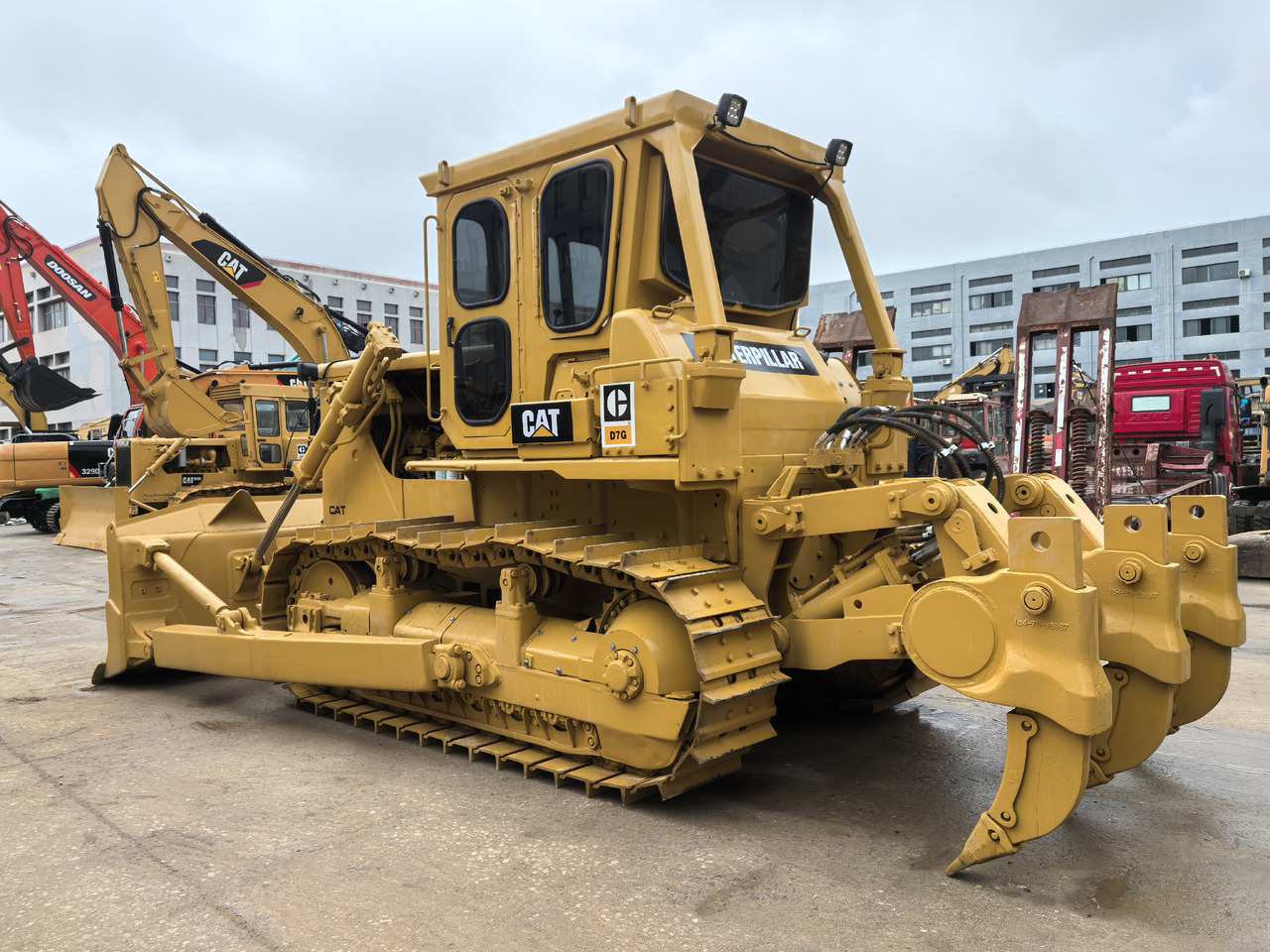 CAT D7G Bulldozer - Бульдозер: фото 4 CAT D7G Bulldozer - Бульдозер: фото 4