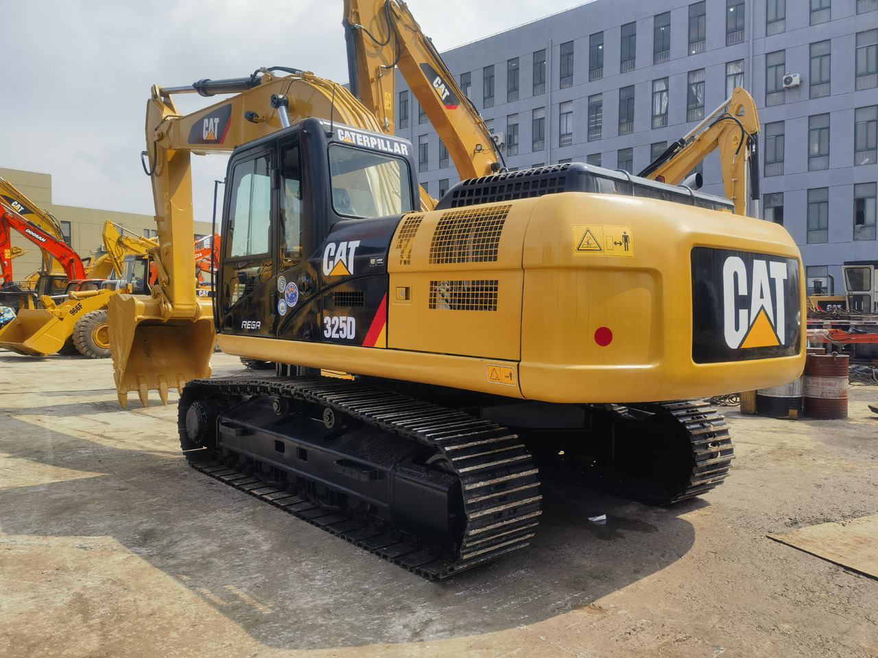 CATERPILLAR CAT 325D Excavator - Гусеничний екскаватор: фото 2 CATERPILLAR CAT 325D Excavator - Гусеничний екскаватор: фото 2