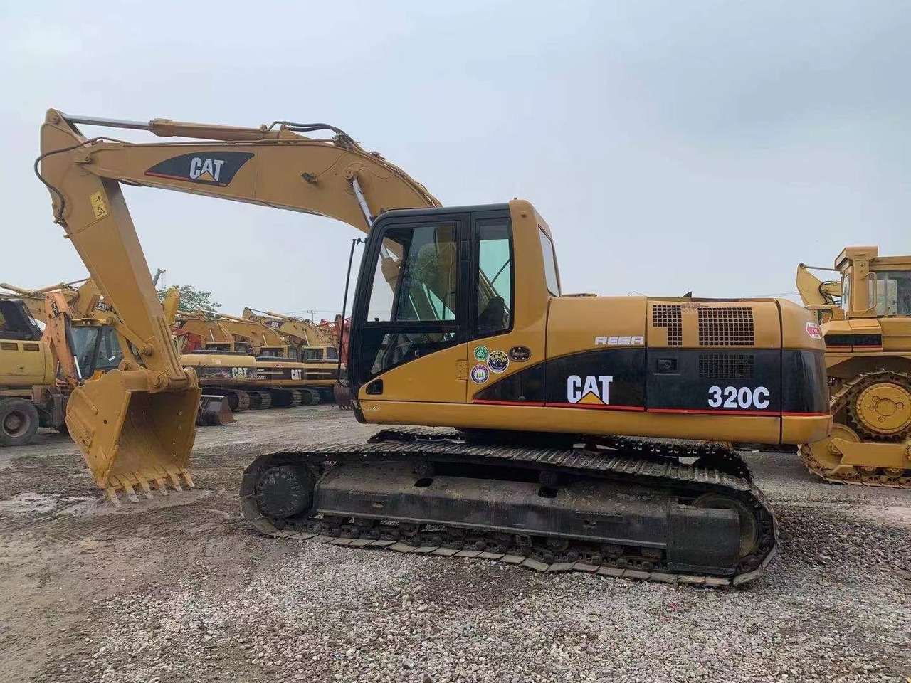 Cat 320c excavator - Гусеничний екскаватор: фото 1 Cat 320c excavator - Гусеничний екскаватор: фото 1