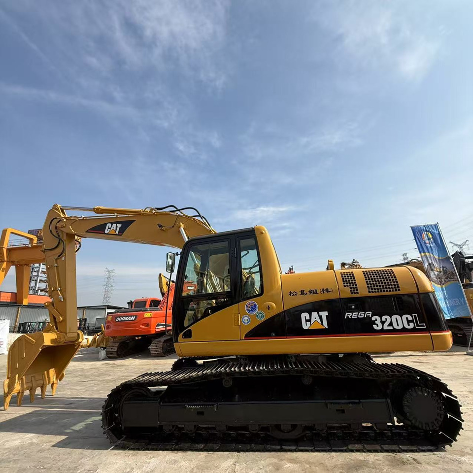 Cat 320cl excavator - Гусеничний екскаватор: фото 1 Cat 320cl excavator - Гусеничний екскаватор: фото 1