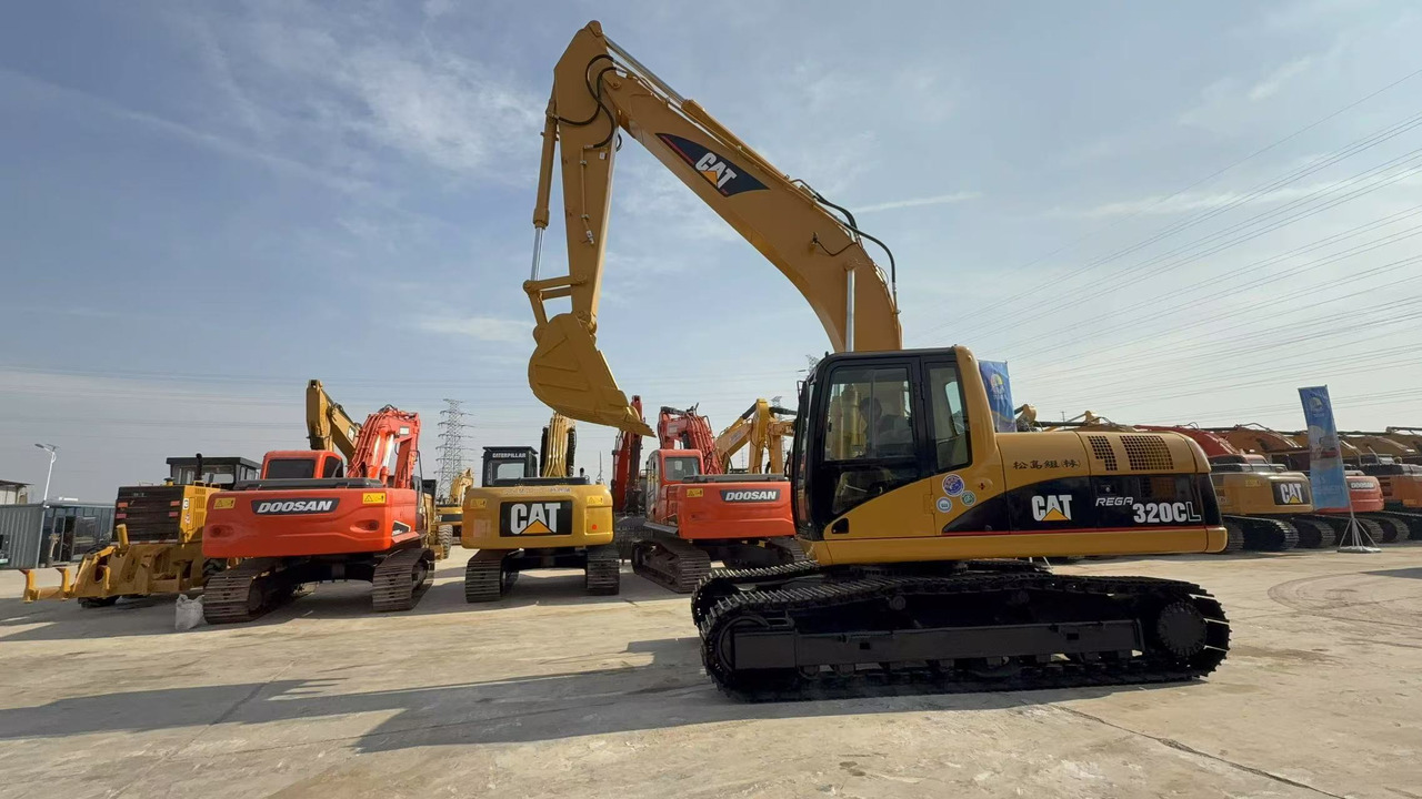Cat 320cl excavator - Гусеничний екскаватор: фото 4 Cat 320cl excavator - Гусеничний екскаватор: фото 4