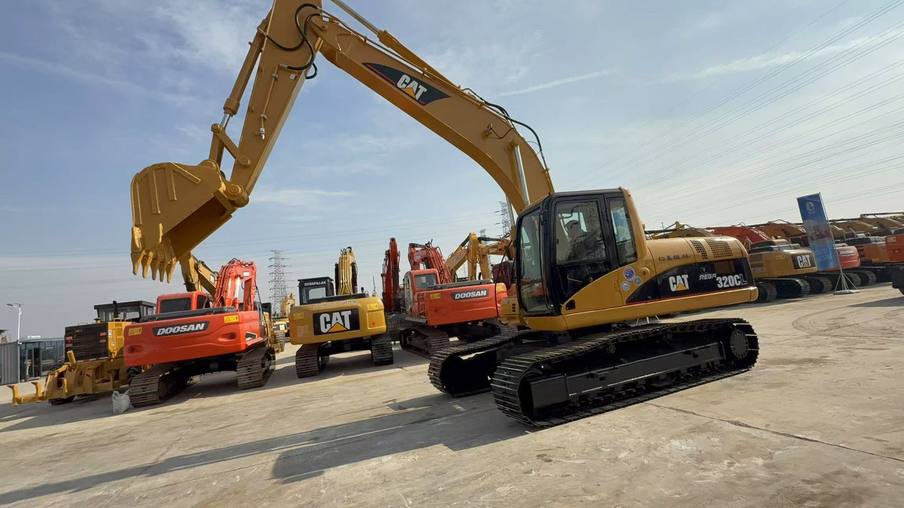 Cat 320cl excavator - Гусеничний екскаватор: фото 3 Cat 320cl excavator - Гусеничний екскаватор: фото 3