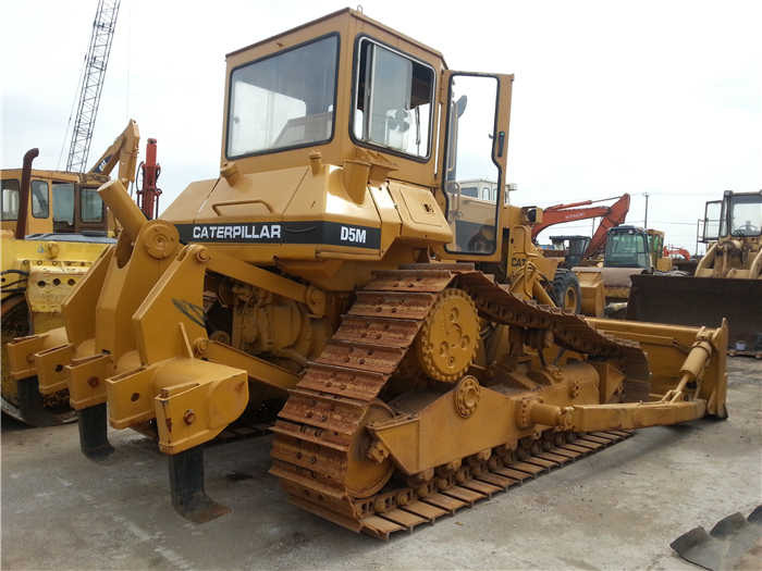 Caterpillar D5M bulldozer second hand caterpillar bulldozer D5M D6D D6G D6M cheap for sale - Бульдозер: фото 3 Caterpillar D5M bulldozer second hand caterpillar bulldozer D5M D6D D6G D6M cheap for sale - Бульдозер: фото 3