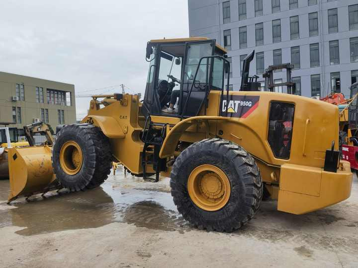 Cheap price pay loader Used CAT 950GC second hand CAT 950GC wheel front loader - Колісний навантажувач: фото 4 Cheap price pay loader Used CAT 950GC second hand CAT 950GC wheel front loader - Колісний навантажувач: фото 4