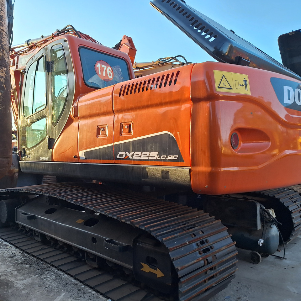 DOOSAN Doosan DX225LC-9C Crawler excavator - Гусеничний екскаватор: фото 3 DOOSAN Doosan DX225LC-9C Crawler excavator - Гусеничний екскаватор: фото 3
