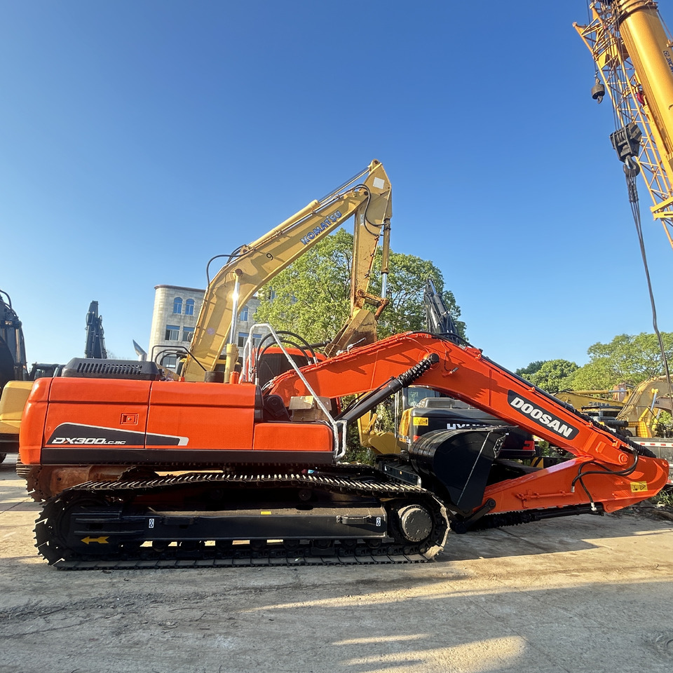 Doosan DX300LC-9c Crawler Excavator - Гусеничний екскаватор: фото 1 Doosan DX300LC-9c Crawler Excavator - Гусеничний екскаватор: фото 1