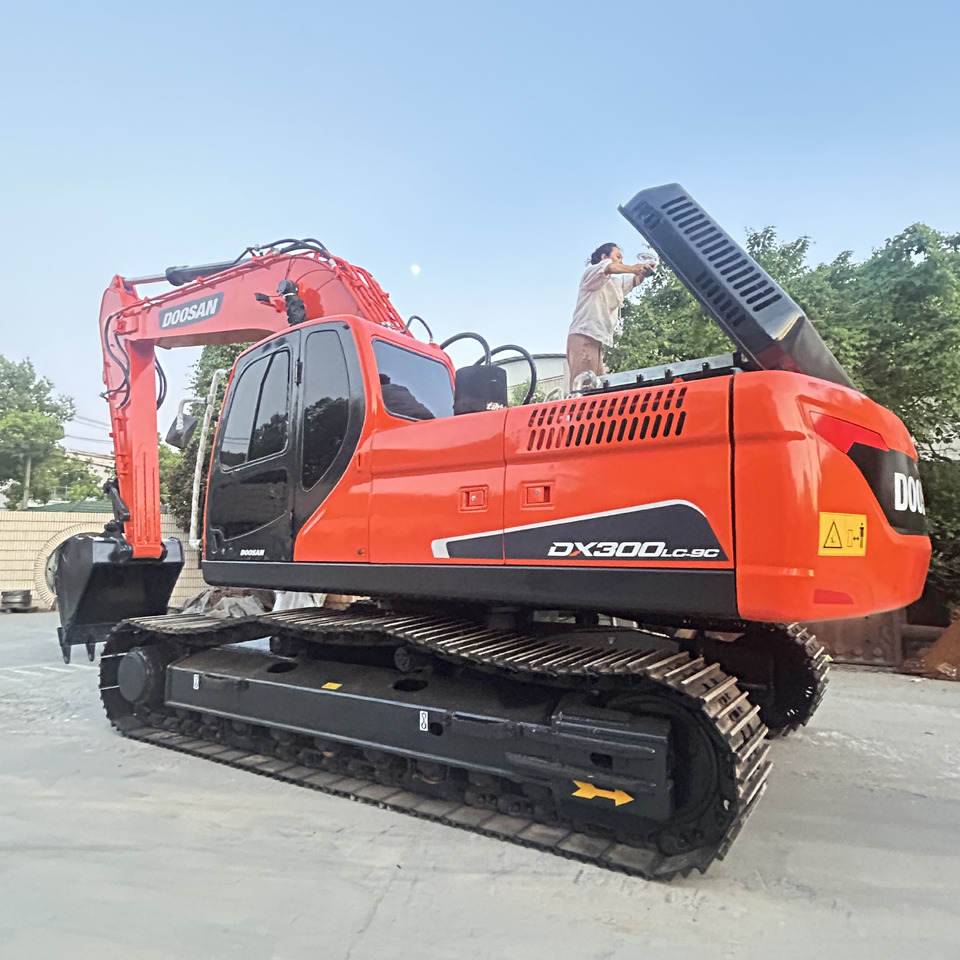 Doosan DX300LC Crawler Excavator - Гусеничний екскаватор: фото 4 Doosan DX300LC Crawler Excavator - Гусеничний екскаватор: фото 4