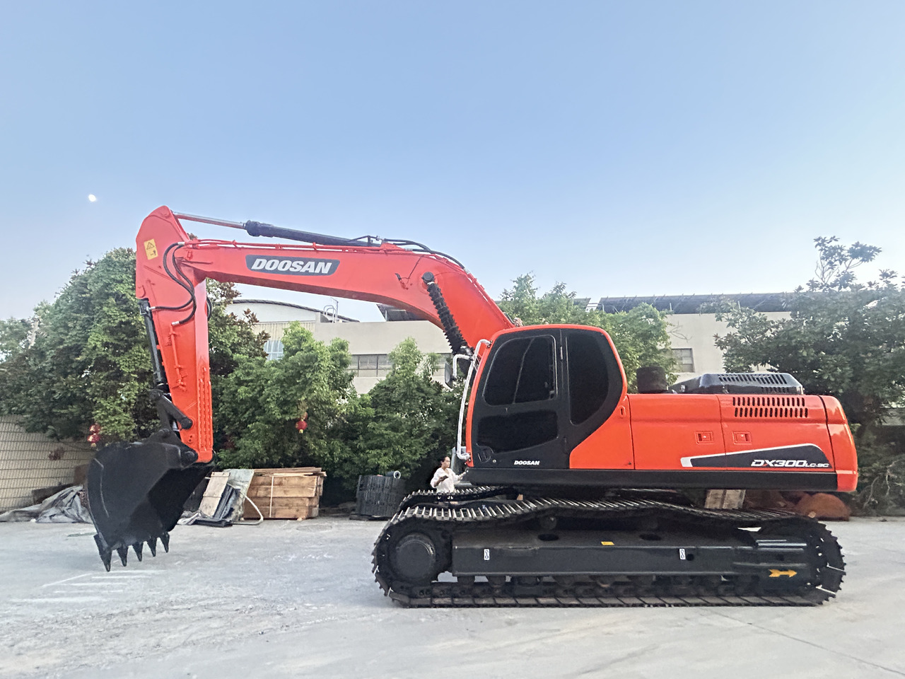 Doosan DX300LC Crawler Excavator - Гусеничний екскаватор: фото 3 Doosan DX300LC Crawler Excavator - Гусеничний екскаватор: фото 3