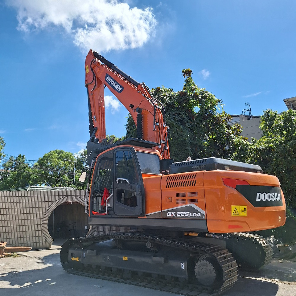 Doosan Dx225LCA Crawler Excavator - Гусеничний екскаватор: фото 3 Doosan Dx225LCA Crawler Excavator - Гусеничний екскаватор: фото 3