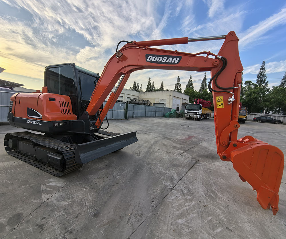 Doosan Dx60 Crawler Excavator - Гусеничний екскаватор: фото 4 Doosan Dx60 Crawler Excavator - Гусеничний екскаватор: фото 4