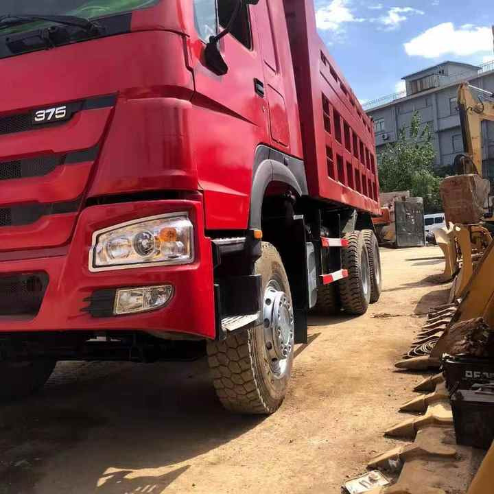 Good Condition 30 Ton 20 Ton Dump Truck 10 Wheeler Sinotruk Howo Used Dumper Truck Tipper 6x4 - Самоскид вантажівка: фото 3 Good Condition 30 Ton 20 Ton Dump Truck 10 Wheeler Sinotruk Howo Used Dumper Truck Tipper 6x4 - Самоскид вантажівка: фото 3