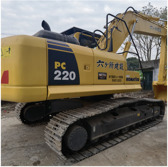 Good Condition second hand Komatsu PC220-8 Original Japan Cheap Used Excavators for sale in shanghai - Гусеничний екскаватор: фото 1 Good Condition second hand Komatsu PC220-8 Original Japan Cheap Used Excavators for sale in shanghai - Гусеничний екскаватор: фото 1