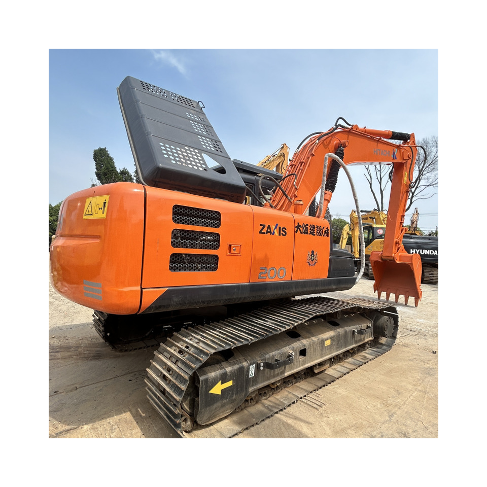 Hitachi ZX200 Excavator - Гусеничний екскаватор: фото 1 Hitachi ZX200 Excavator - Гусеничний екскаватор: фото 1