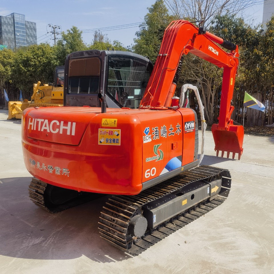 Hitachi ZX60 Excavator - Гусеничний екскаватор: фото 2 Hitachi ZX60 Excavator - Гусеничний екскаватор: фото 2