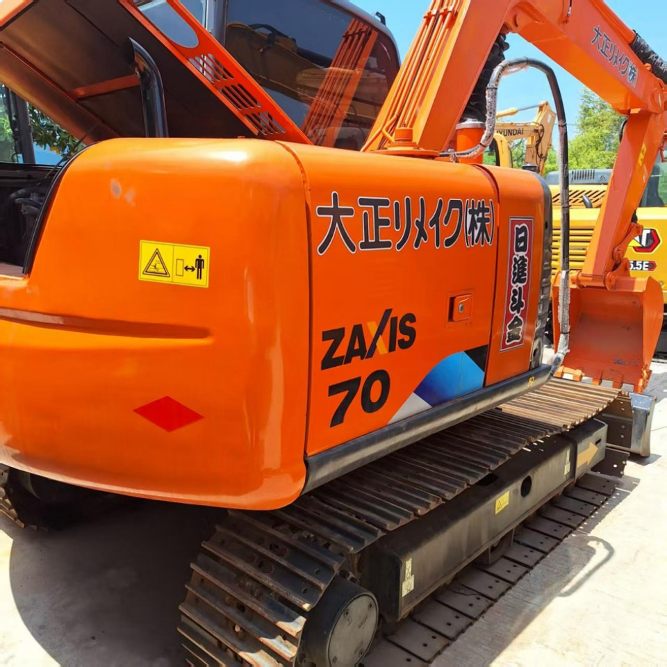 Hitachi ZX70 Excavator - Гусеничний екскаватор: фото 3 Hitachi ZX70 Excavator - Гусеничний екскаватор: фото 3