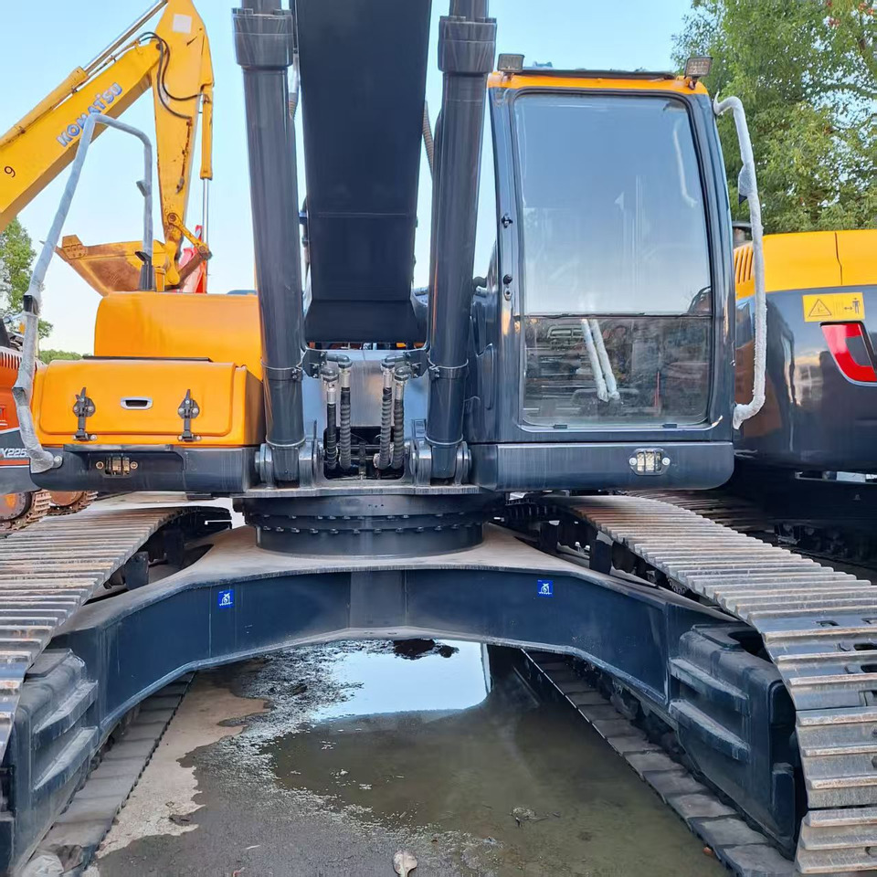Hyundai 350LVS excavator - Колісний екскаватор: фото 5 Hyundai 350LVS excavator - Колісний екскаватор: фото 5