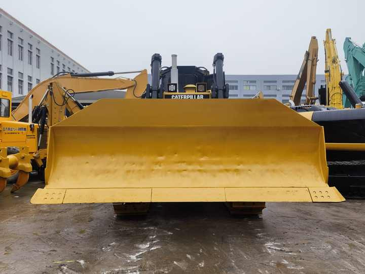 Japan Original used CAT D7R dozer used cat bulldozer with good condition and high performance in stock - Бульдозер: фото 5 Japan Original used CAT D7R dozer used cat bulldozer with good condition and high performance in stock - Бульдозер: фото 5
