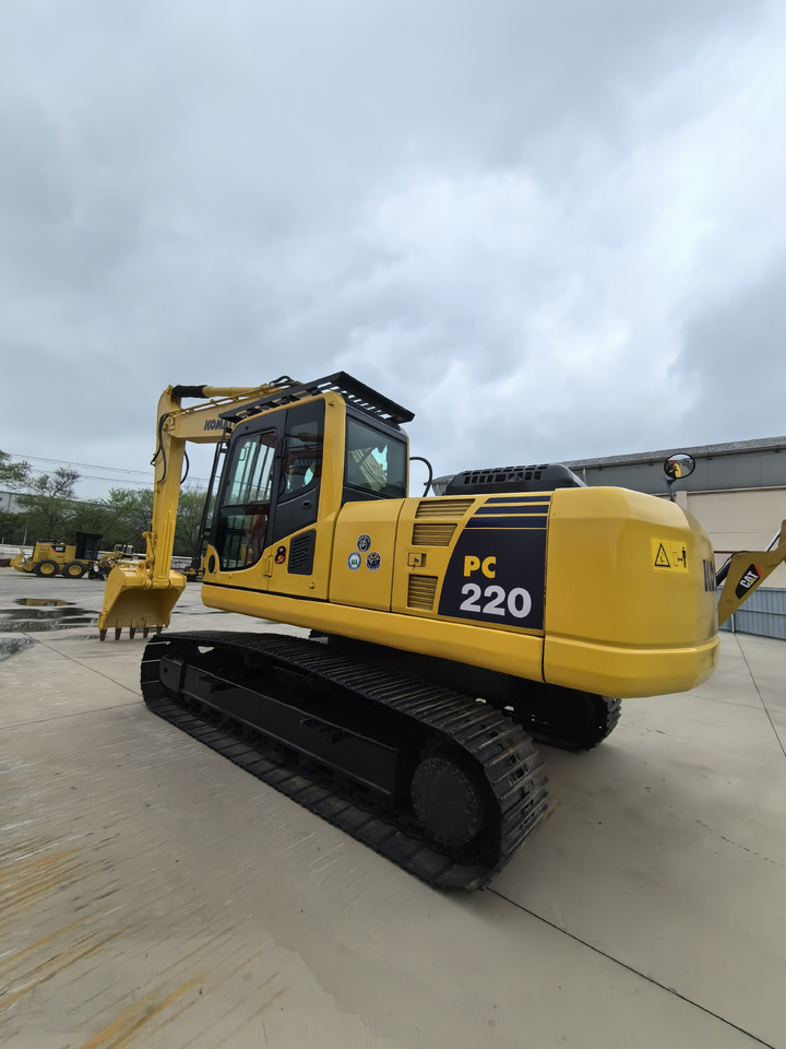 Komatsu PC 220-8 Excavator - Гусеничний екскаватор: фото 2 Komatsu PC 220-8 Excavator - Гусеничний екскаватор: фото 2
