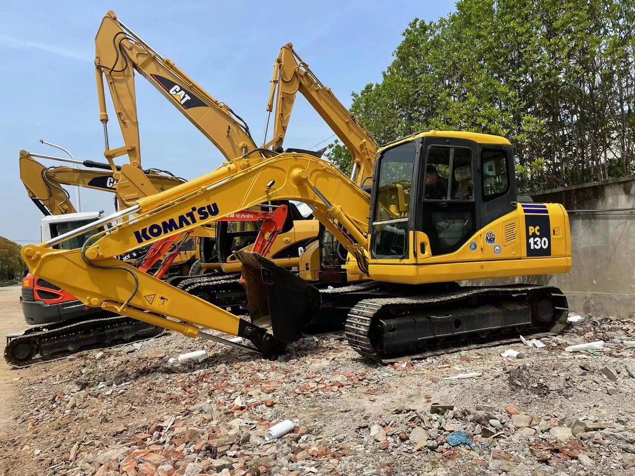 Komatsu PC130 Excavator - Гусеничний екскаватор: фото 3 Komatsu PC130 Excavator - Гусеничний екскаватор: фото 3