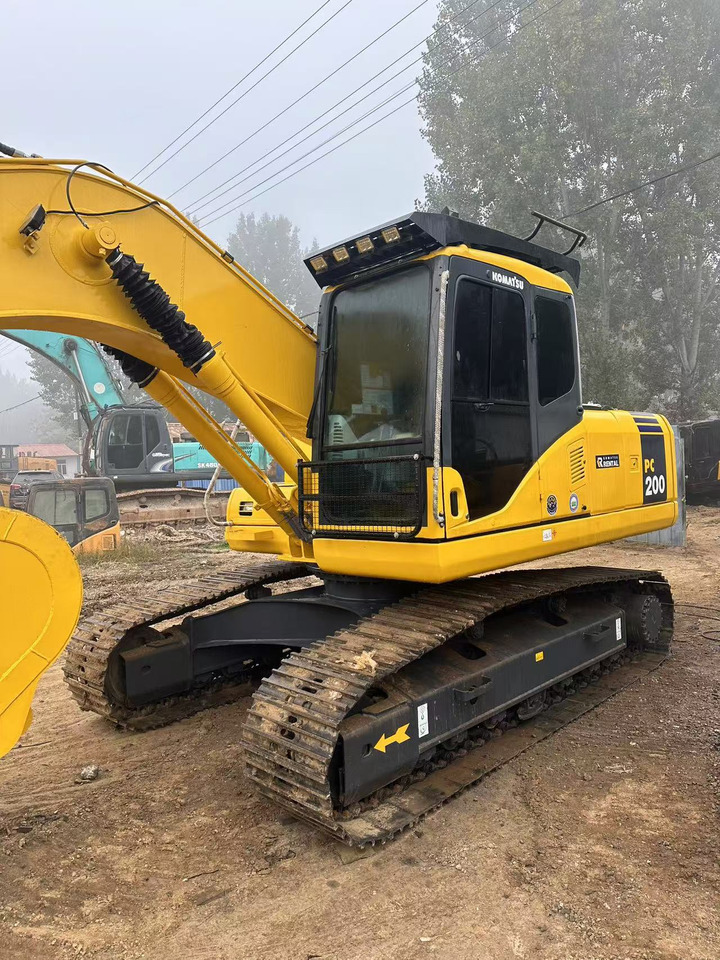 Komatsu PC200-7 excavator - Гусеничний екскаватор: фото 3 Komatsu PC200-7 excavator - Гусеничний екскаватор: фото 3