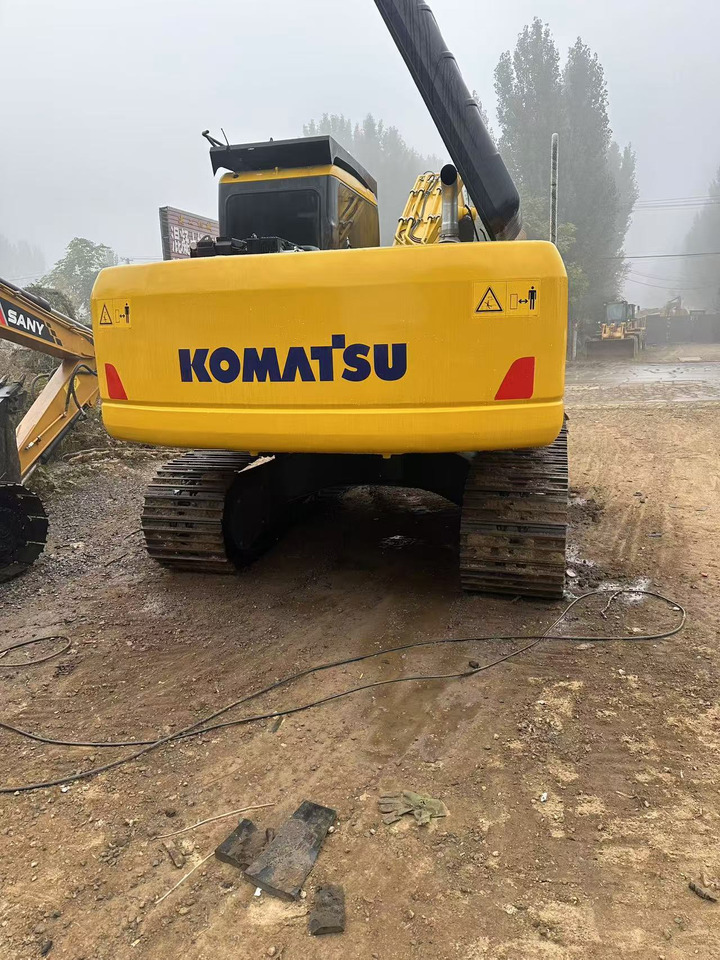 Komatsu PC200-7 excavator - Гусеничний екскаватор: фото 5 Komatsu PC200-7 excavator - Гусеничний екскаватор: фото 5
