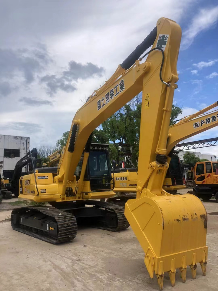 Komatsu PC200-8 Excavator - Гусеничний екскаватор: фото 3 Komatsu PC200-8 Excavator - Гусеничний екскаватор: фото 3
