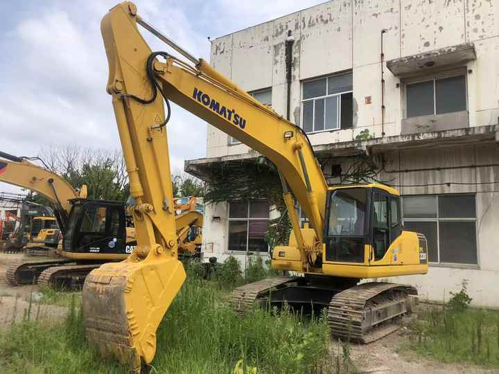 Komatsu PC220-7 Excavator - Гусеничний екскаватор: фото 3 Komatsu PC220-7 Excavator - Гусеничний екскаватор: фото 3