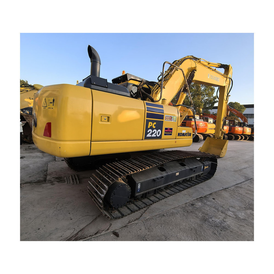 Komatsu PC220-7 - Гусеничний екскаватор: фото 1 Komatsu PC220-7 - Гусеничний екскаватор: фото 1