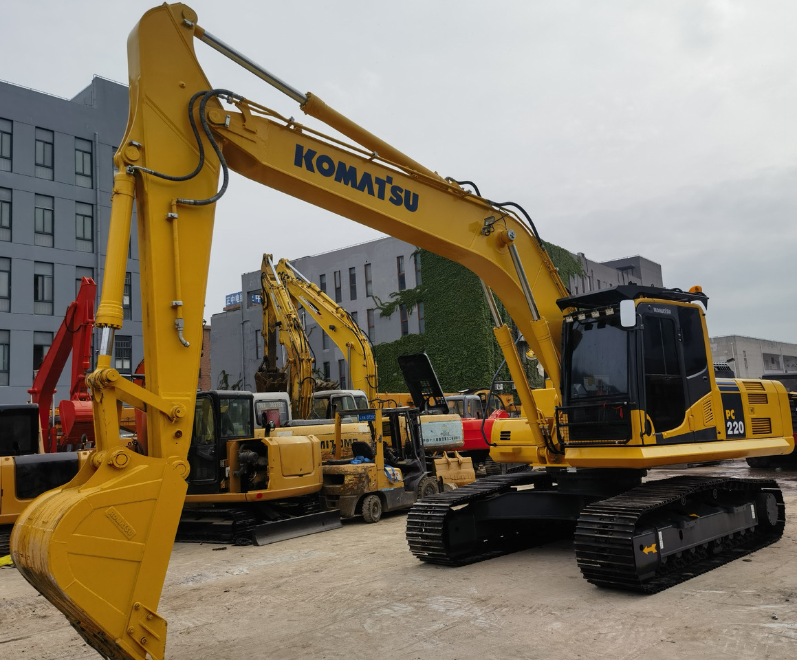 Komatsu PC220-8 Excavator - Гусеничний екскаватор: фото 3 Komatsu PC220-8 Excavator - Гусеничний екскаватор: фото 3