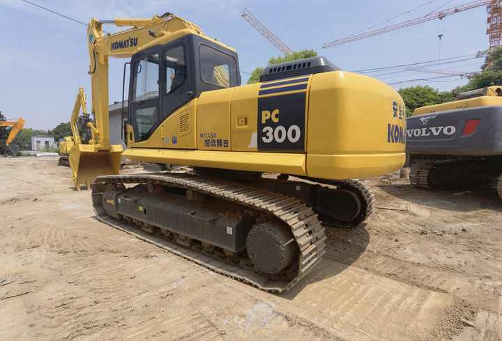 Komatsu PC300-7 excavator - Гусеничний екскаватор: фото 4 Komatsu PC300-7 excavator - Гусеничний екскаватор: фото 4