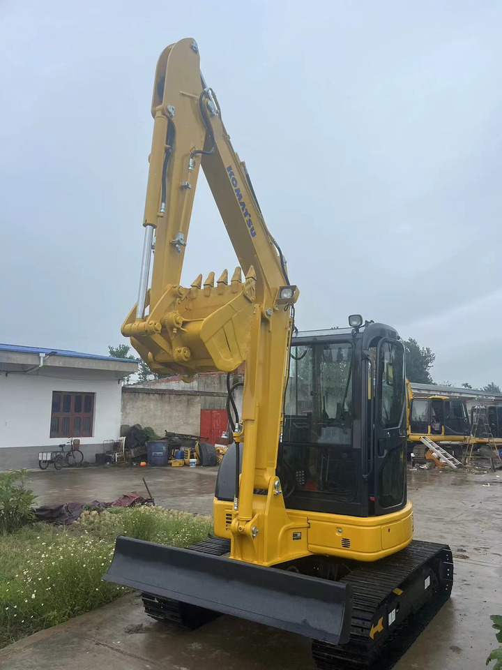 Komatsu PC55MR - Міні-екскаватор: фото 3 Komatsu PC55MR - Міні-екскаватор: фото 3