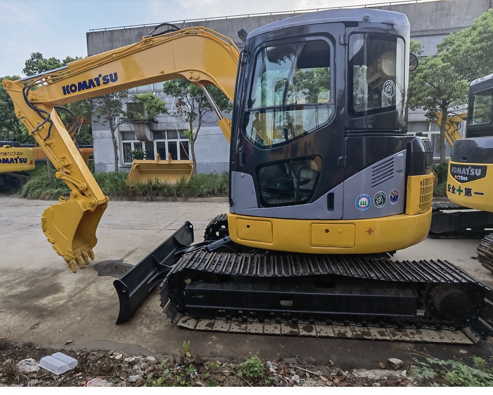 Komatsu pc78 Excavator - Гусеничний екскаватор: фото 3 Komatsu pc78 Excavator - Гусеничний екскаватор: фото 3