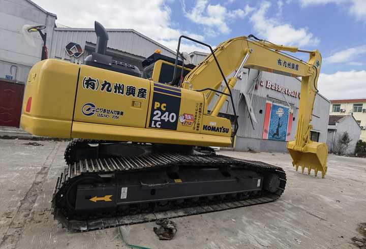 Original Japan pc240 second hand excavator high quality used excavator Japan Komatsu PC240LC-8 for sale - Гусеничний екскаватор: фото 5 Original Japan pc240 second hand excavator high quality used excavator Japan Komatsu PC240LC-8 for sale - Гусеничний екскаватор: фото 5