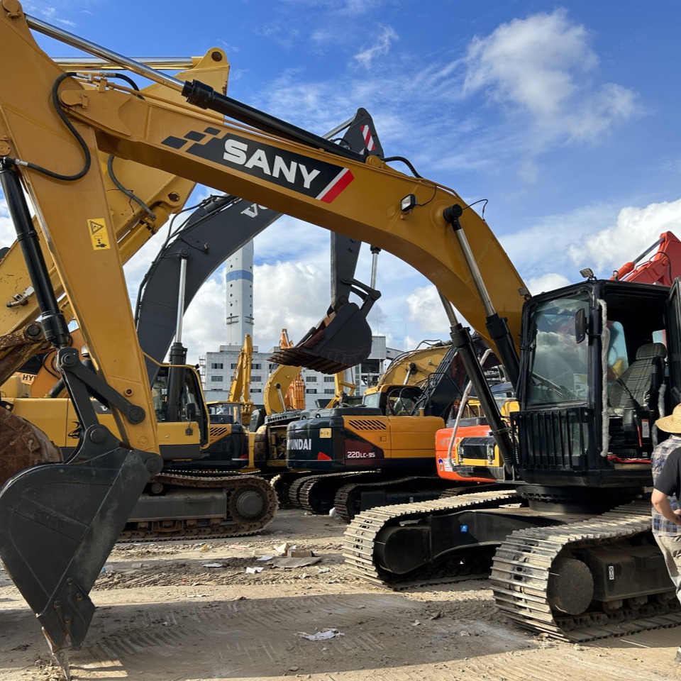 SANY 215C Excavator - Гусеничний екскаватор: фото 1 SANY 215C Excavator - Гусеничний екскаватор: фото 1