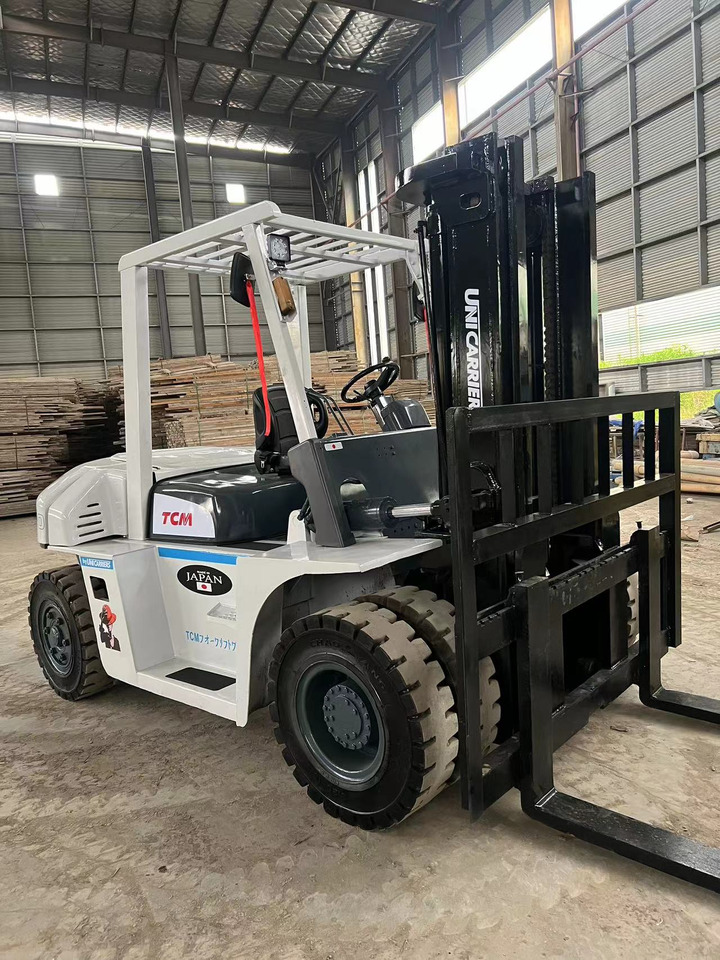 TCM FD70 Forklift - Дизельний навантажувач: фото 3 TCM FD70 Forklift - Дизельний навантажувач: фото 3