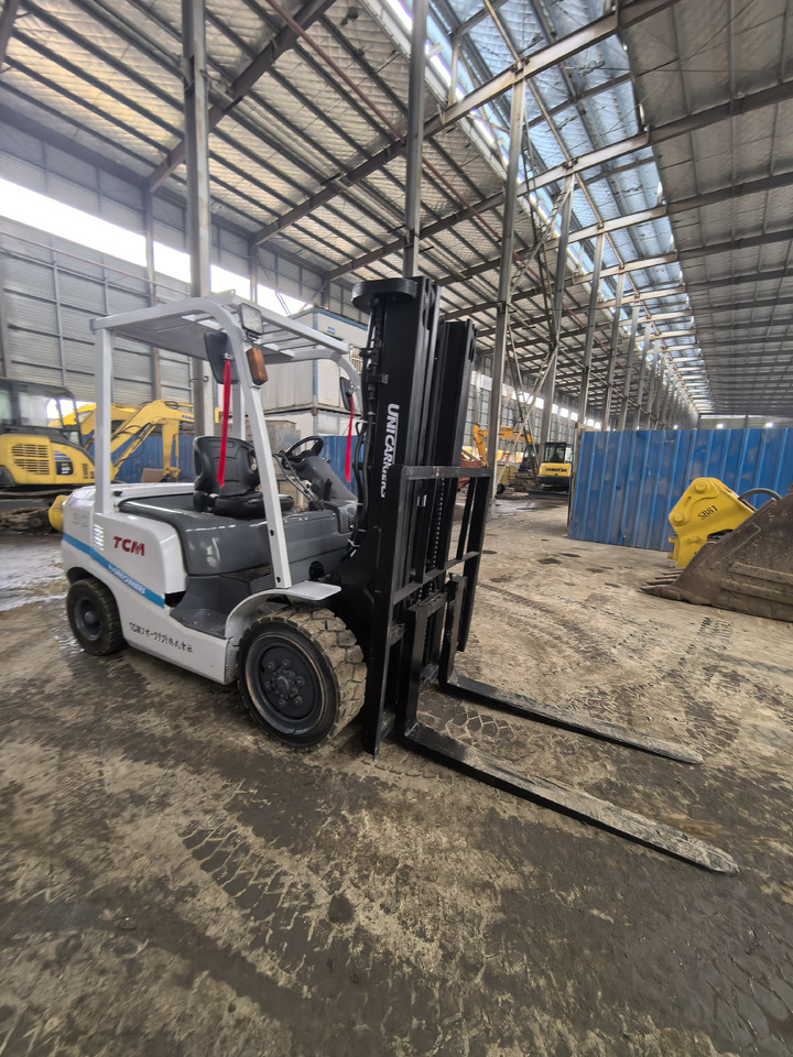 Used TCM FD30 forklift - Дизельний навантажувач: фото 5 Used TCM FD30 forklift - Дизельний навантажувач: фото 5