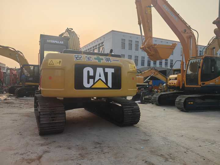 Used excavator cat320 Japan brand Used CAT 320 Excavator Caterpillar 320D Crawler Excavator CAT320 used digger for sale - Гусеничний екскаватор: фото 4 Used excavator cat320 Japan brand Used CAT 320 Excavator Caterpillar 320D Crawler Excavator CAT320 used digger for sale - Гусеничний екскаватор: фото 4